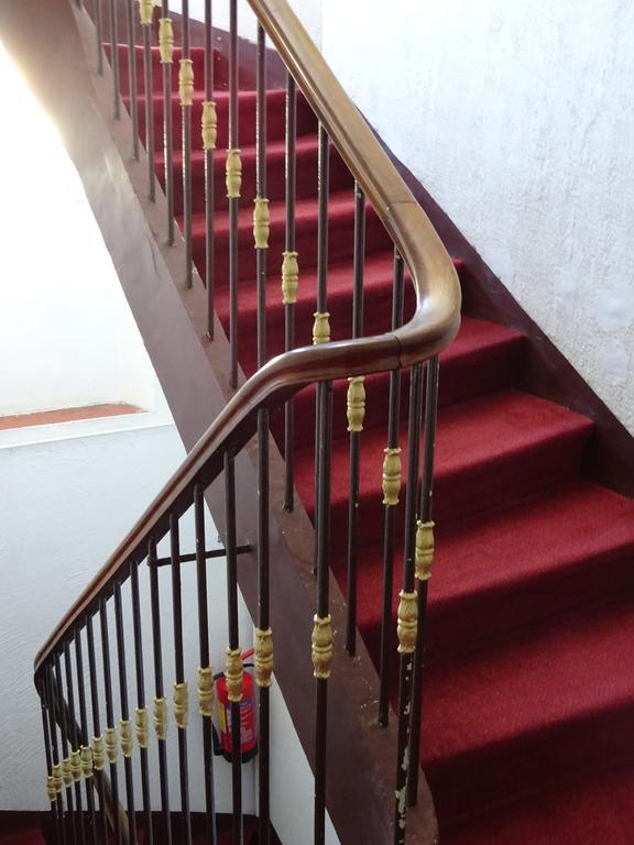 Restaurant Le Castel Fleuri Hotel 2*